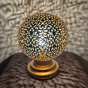 Decorating Small Spaces with Moroccan Lighting Accents