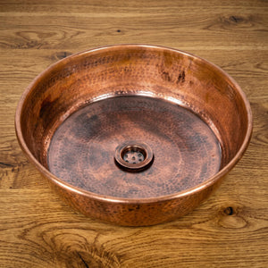 Brass Sink or Copper Sink? A Real Comparison for Kitchens and Bathrooms