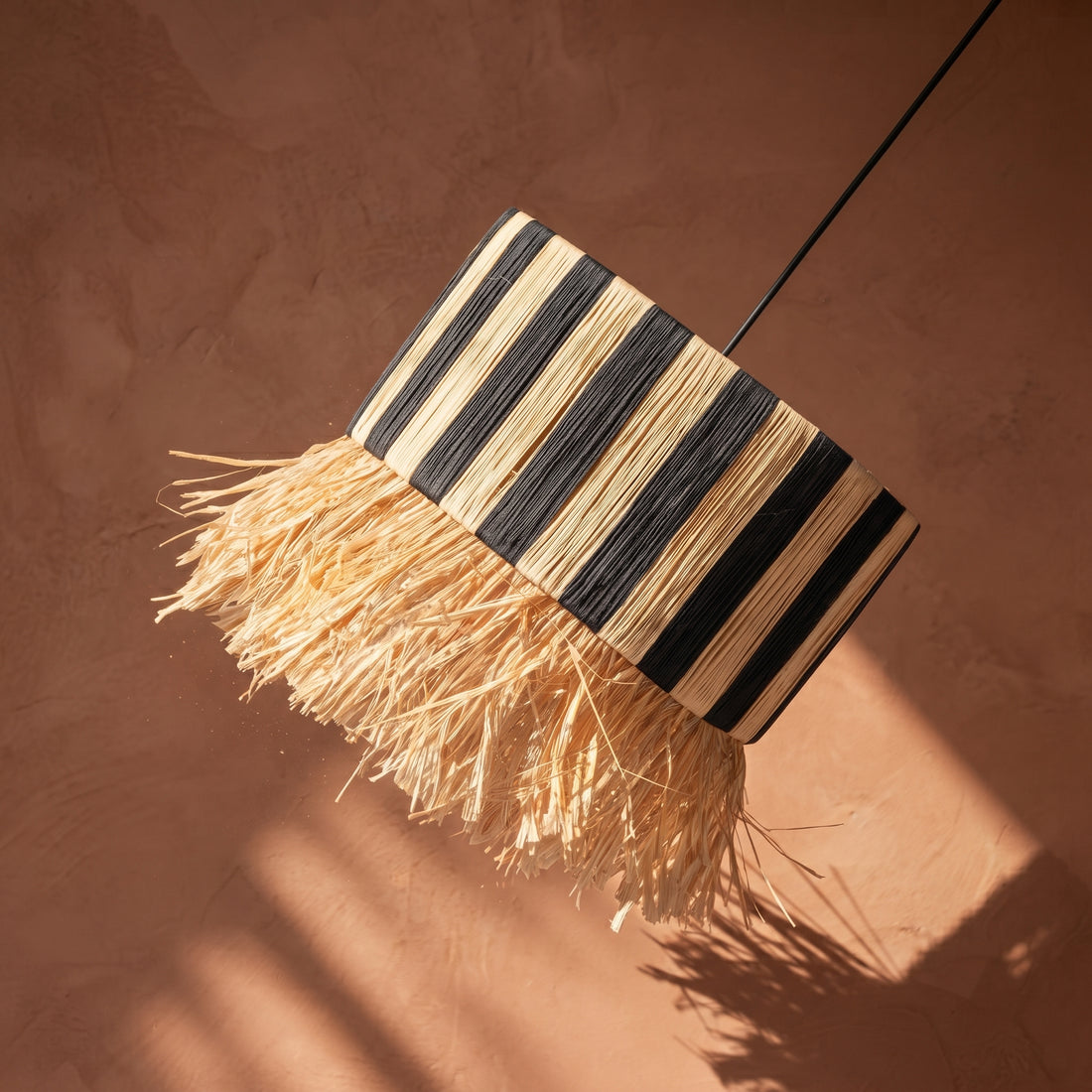 Fringed Raffia Light
