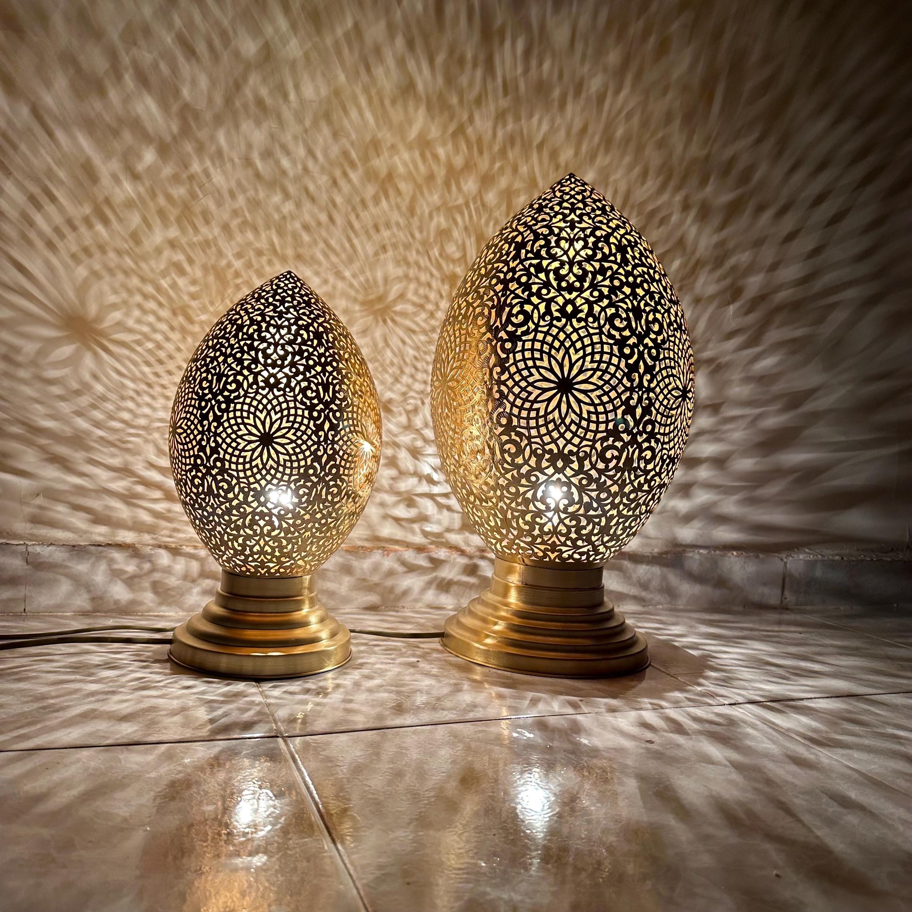Brass Table Lamp with Moroccan pierced filigree design

