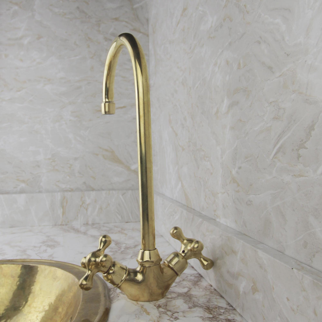 Brass Bathroom Faucet with Two Handles