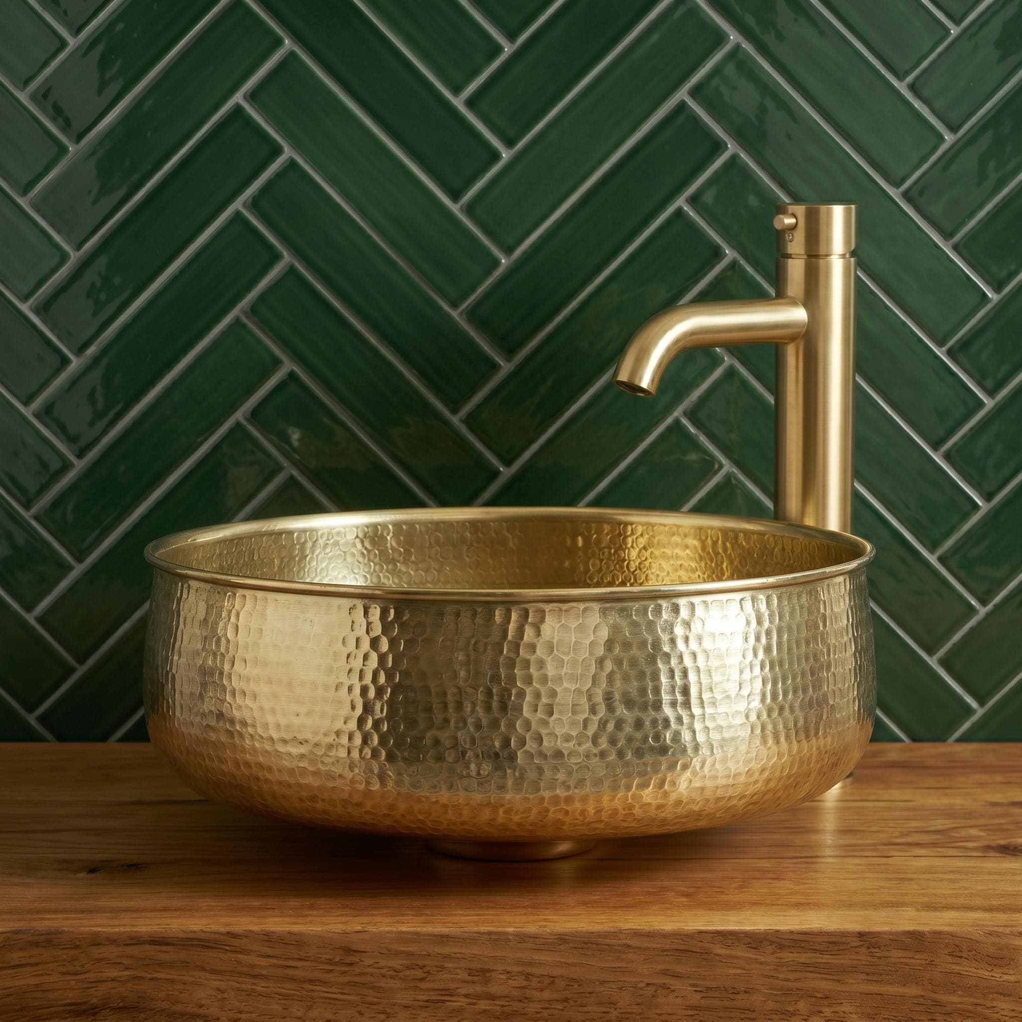 Brass Bathroom Vessel Sink Polished Hammered Round Gold Countertop Basin